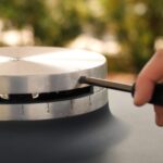 Everdure By Heston Blumenthal - 21-Inch 4K Electric Ignition Charcoal/Electric Grill and Smoker - Image 5