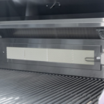 Summerset Sizzler Pro 32-Inch 4-Burner Built-In Natural Gas Grill With Rear Infrared Burner - SZRPRO32 - Image 4