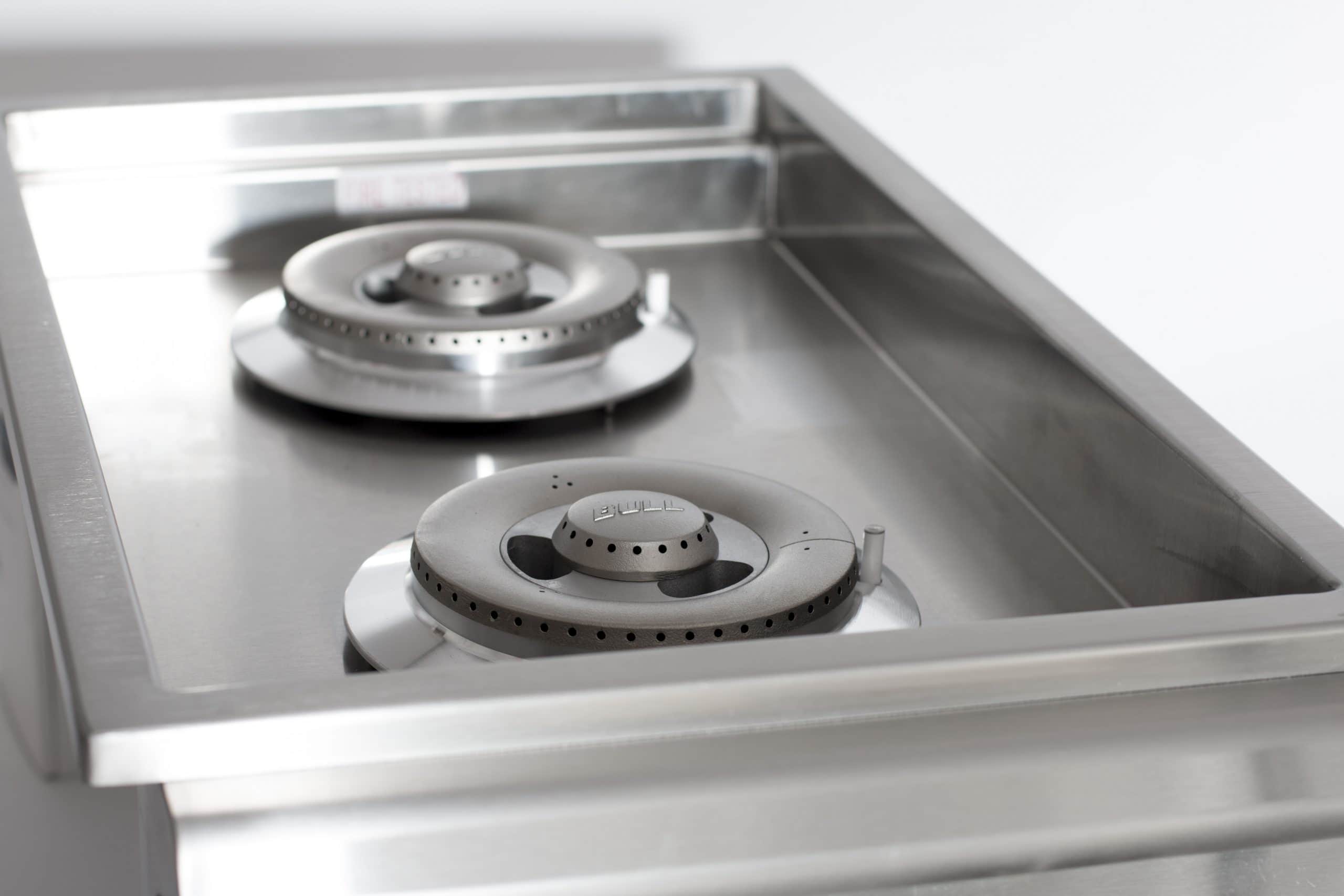 Bull Built-In Gas Double Side Burner W/ Stainless Steel Lid