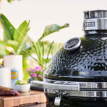 Lynx 18-Inch Built-In Ceramic Kamado Charcoal Grill Black - LCGRBK - Image 4