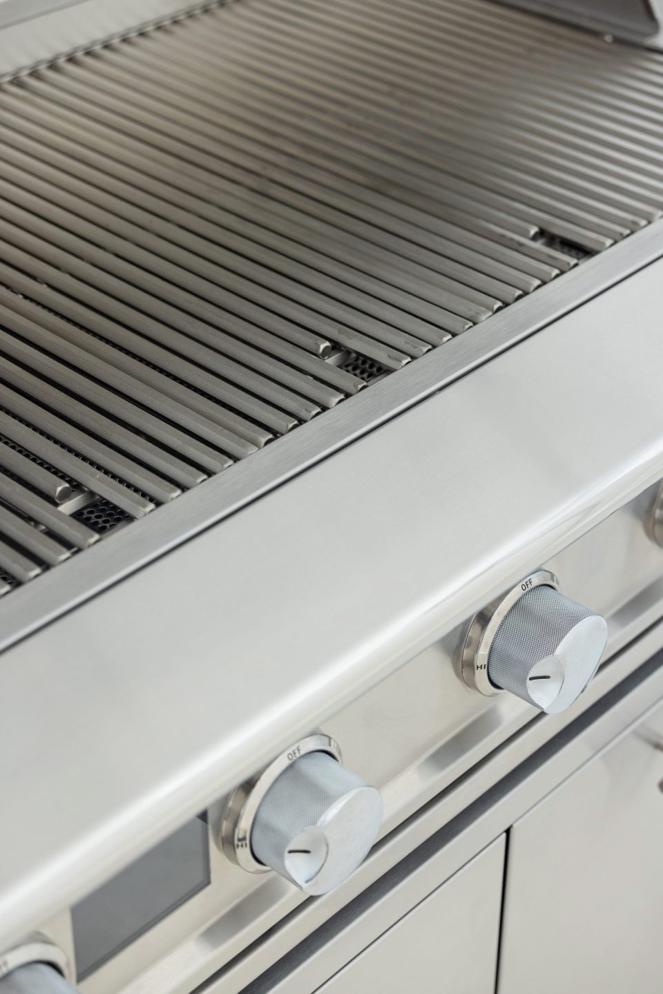 Clean and polished stainless steel grill after full maintenance