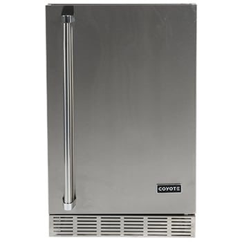 Coyote Outdoor Refrigerator with Stainless Steel Door and Vertical Handle