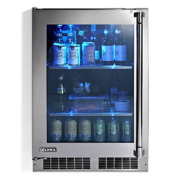 Lynx 24-inch outdoor refrigerator stocked with drinks and LED lighting