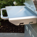 Bull Outlaw 30-Inch 4-Burner Freestanding Gas Grill Shelve