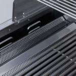 Blaze BCM 25-in 3-Burner Built-In Grill - BLZ-3BCM Flame Tamers